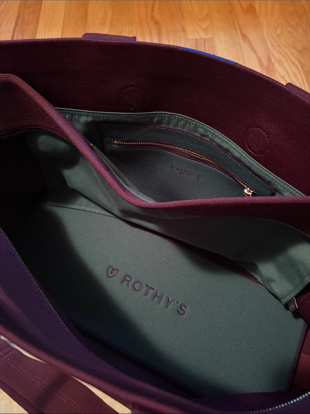 Rothy’s Deep Plum Overnighter Bag - Picture 7 of 7